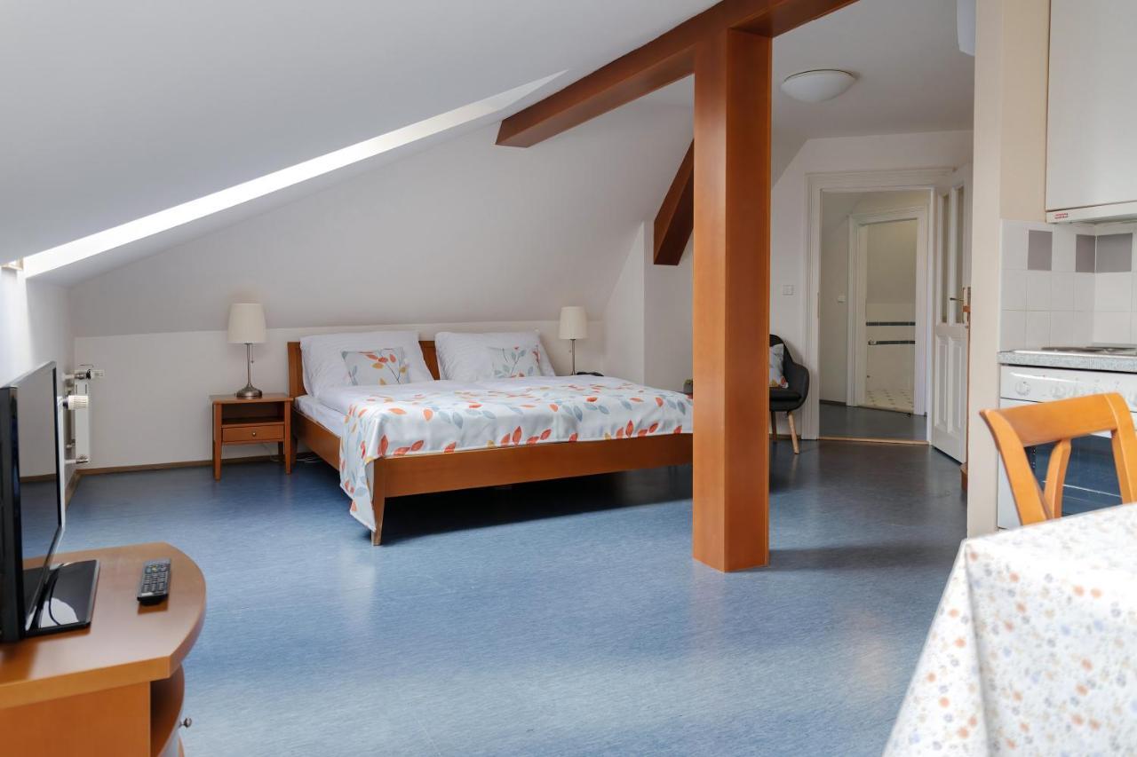 Sibelius Apartments Prag Dış mekan fotoğraf