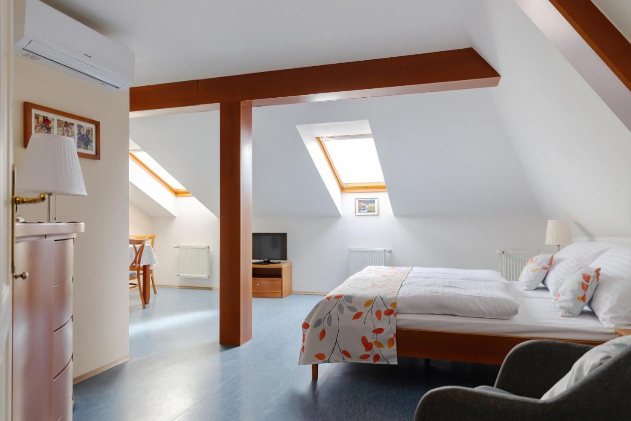Sibelius Apartments Prag Dış mekan fotoğraf